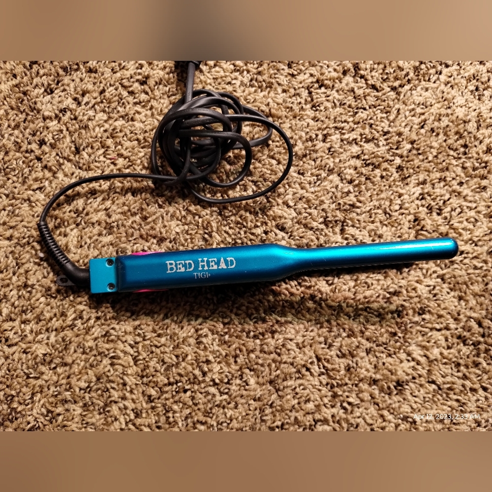Bed head 1/2" flat iron
